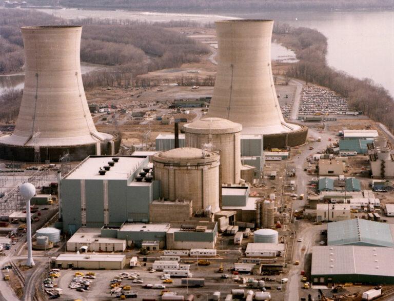 5008 Three Mile Island color - Das Revival der Atomkraft - Hintergrund - Hintergrund