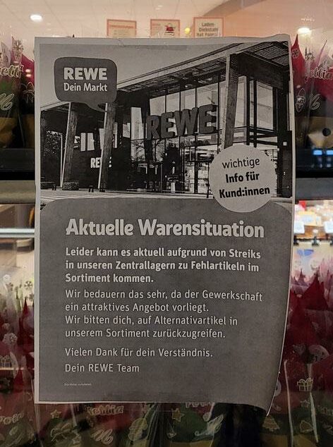 510901 REWE e1703057477902 - 92 Cent mehr - Einzelhandel, Lohndumping, REWE - Im Bild