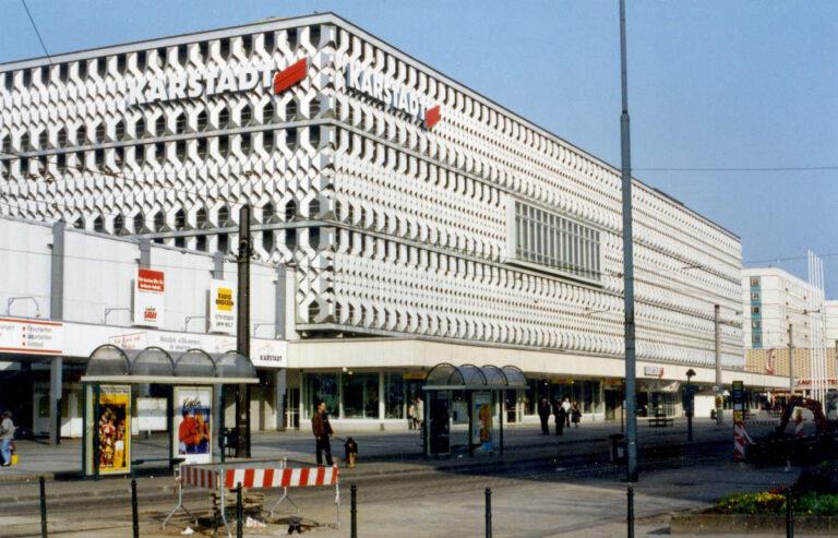 020401 Ostdeutschland - Ostdeutsche Erfolgsgeschichten - Ampel-Koalition - Ampel-Koalition