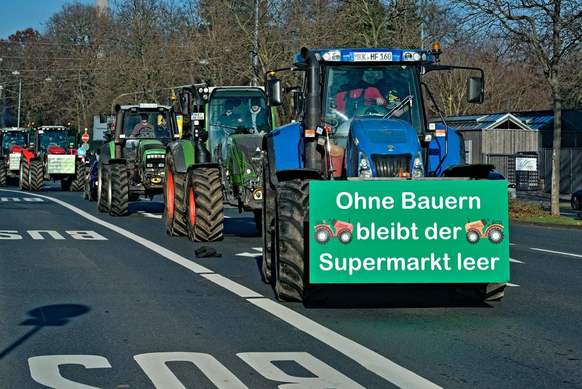 030201 Bauernprotest - Das Preisdiktat der „Big Four“ - Agrarkonzerne, Bauernproteste, Discounter, Lebensmittelpreise, Marktmacht, Monopolverbände, Nahrungsindustrie - Wirtschaft & Soziales