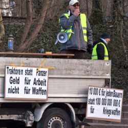 Traktoren statt Panzer