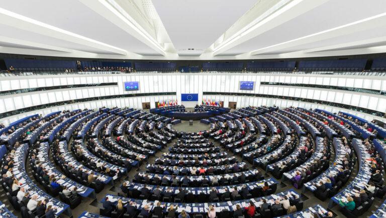 European Parliament Strasbourg Hemicycle Diliff - Für ein besseres Leben! Für Gleichheit! Für Frieden, Zusammenarbeit, sozialen Fortschritt! - Blog - Blog