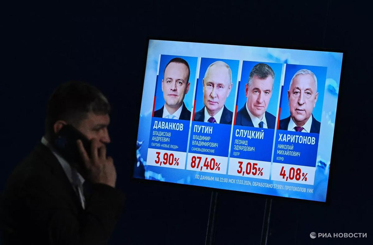 120601 Russland - Demokratie verstanden - Medienkampagne, Olaf Scholz, Präsidentschaftswahlen, Russische Föderation, Wladimir Putin - Internationales