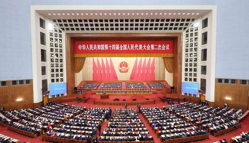 Grosse Halle des Volkes - Aus eigener Kraft - Li Qiang, Nationaler Volkskongress, VR China - Blog