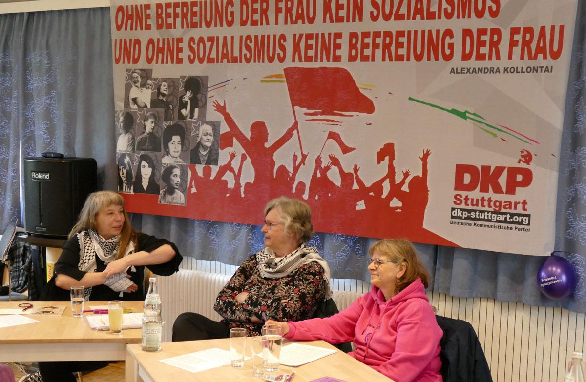 P1110215 - Frauentag im Zetkin-Haus - Angelika Becker, Christa Hourani, Clara-Zetkin-Haus, Internationaler Frauentag 2024, Konni Lopau, Melina Deymann, Stuttgart - Blog