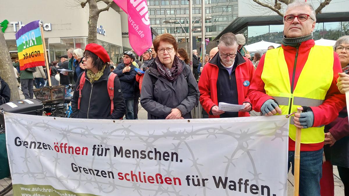 20240330 121322 - „Lumpenpazifisten“ brauchen Mut - Bremer Friedensforum, Düsseldorfer Friedensforum, Friedenskoordination Berlin, Gewerkschaften gegen Aufrüstung, Netzwerk Friedenskooperative, Ostermarsch 2024, SDAJ - Blog