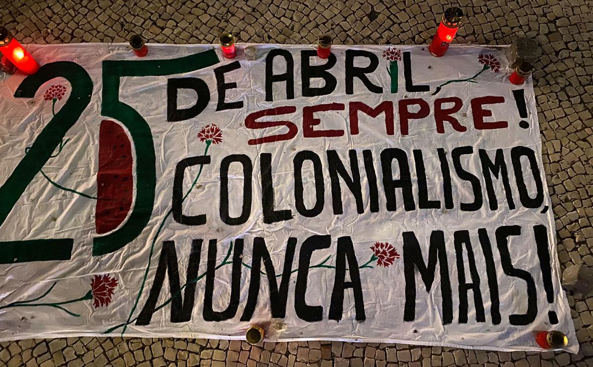IMG 2193 - Porto feiert 50 Jahre Nelkenrevolution - 50 Jahre Nelkenrevolution, PCP, Porto, Portugal - Blog