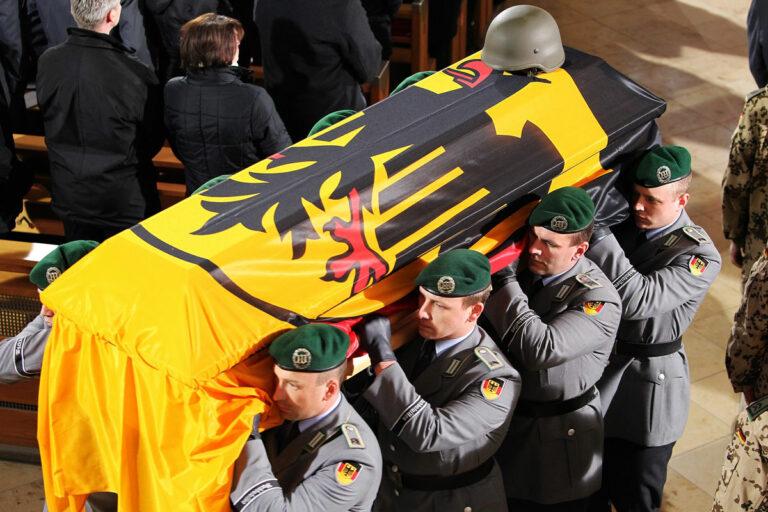 180101 Bundeswehr - Endlich Veteranentag! - Politik - Politik