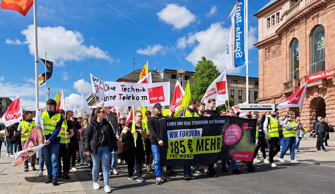 190303 Telekom - Lohn statt Dividende - Deutsche Telekom, DKP Darmstadt, ver.di - Wirtschaft & Soziales