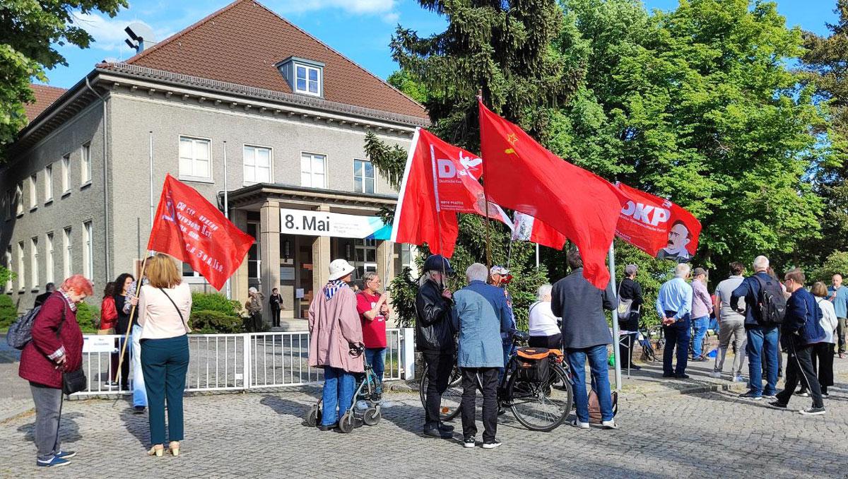 Karlshorst 1 - Kämpferisches Gedenken - 8. Mai 2024, 9. Mai 2024, Berlin, DKP, DKP Berlin, Repression, Tag der Befreiung vom Faschismus, Tag des Sieges im Großen Vaterländischen Krieg - Blog