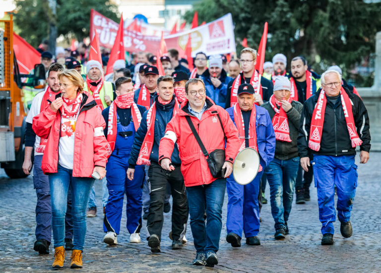 260301 MetallElektro - Mehr Lohn geht vor - Tarifrunde Metall und Elektro - Tarifrunde Metall und Elektro