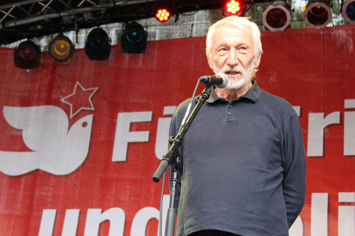 schaffner - Ein Fest für den Frieden - Bardo Henning, Bejarano und Microphone Mafia, Betty Rossa, Calum Baird, Daniel Osorio, Erich Schaffner, Gina Pietsch, Hartmut König, Tino Eisbrenner, Tobias Thiele, UZ-Friedensfest 2024 - Kultur