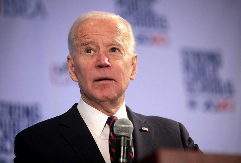 2716 Joe Biden 49405323707 - Mon Dieu - - Die letzte Seite