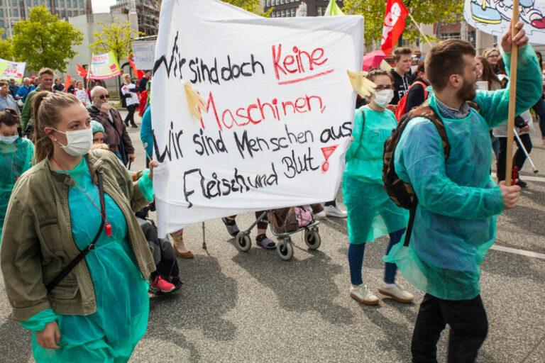 310201 Fachkraefte - Was wäre, wenn Arbeit Spaß macht? - Fachkräftemangel - Fachkräftemangel