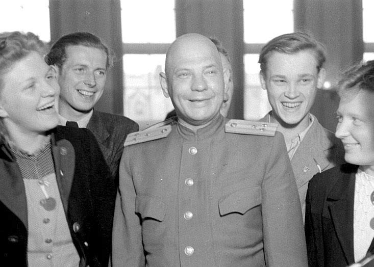 Kultur als Lebensmittel - Sergei Tjulpanow, SMAD - Kultur 1911 02 - Kultur als Lebensmittel - Sergei Tjulpanow, SMAD - Kultur