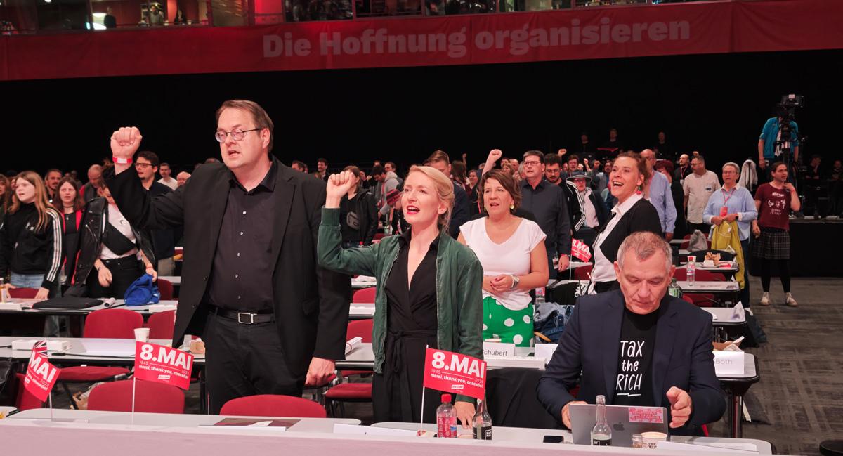 200501 Linke Parteitag - Alles neu macht der Mai? - UZ vom 16. Mai 2025 - UZ vom 16. Mai 2025