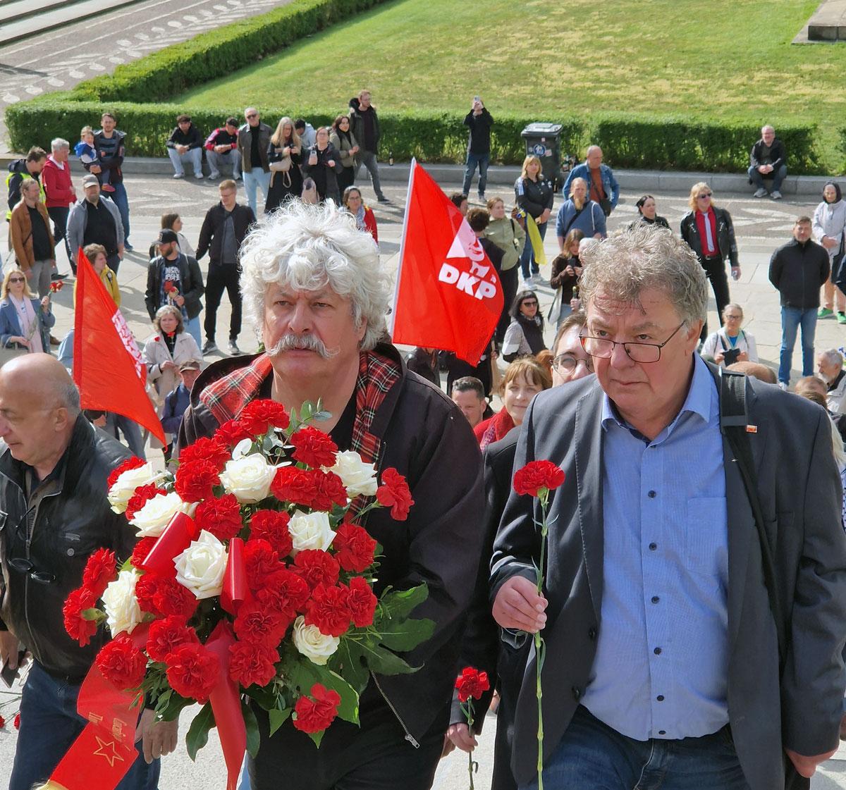 20250508 164717 - Befreit feiern - 80 Jahre Befreiung vom Faschismus, Christa Weber, DKP Berlin, Dmitri Nowikow, Patrik Köbele, Stefanie Rediske, Yana Zaugarova - Blog, Politik