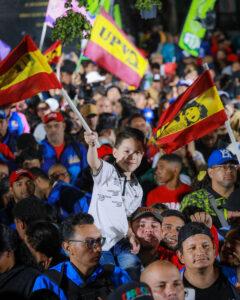 Durchmarsch des Regierungslagers - Kommunistische Partei Venezuelas (PCV), Nicolás Maduro, Venezuela, Wahlen - Internationales 220701a venezuela - Durchmarsch des Regierungslagers - Kommunistische Partei Venezuelas (PCV), Nicolás Maduro, Venezuela, Wahlen - Internationales