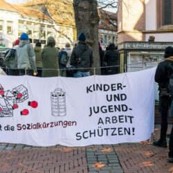 Home - - Kürzen, bevor es andere tun