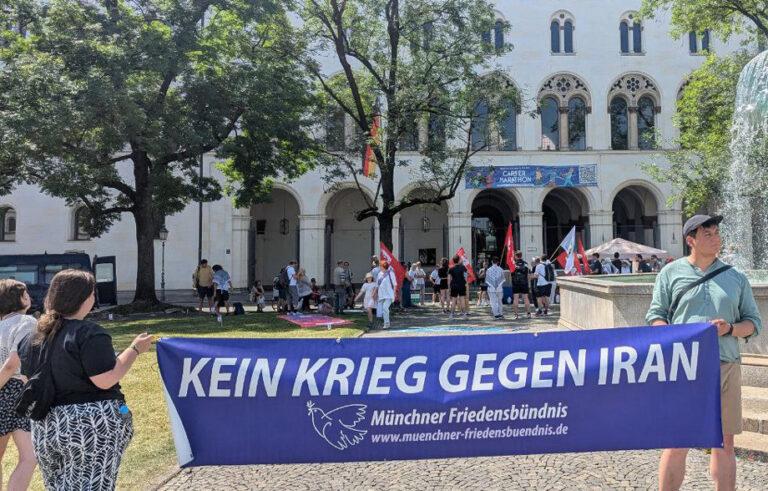 Blog Muenchen - Protestkundgebung in München - Großdemonstration - Großdemonstration