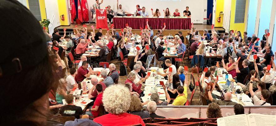 Handlungsorientierung verabschiedet - - Die Handlungsorientierung wurde von den Delegierten intensiv diskutiert. Foto: UZ