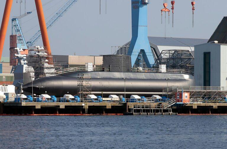 S44 Egyptian submarine of German submarine class 209 1400mod at Kiel - Keine BRD-Waffen mehr für Gaza-Genozid? - Genozid - Genozid