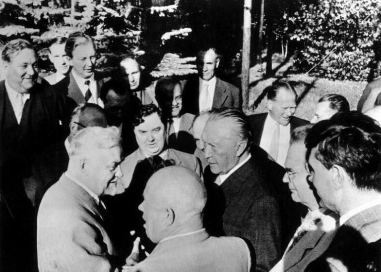 361001 Adenauer - Friedenssicherung durch Diplomatie - Hallstein-Doktrin - Hallstein-Doktrin