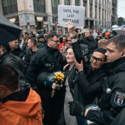 Nachrichten vs. Propaganda Nachrichten vs. Propaganda
