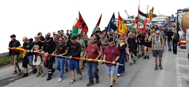 370102 - Wir blockieren ganz Europa - Blockadepolitik, Gaza, Global Sumud Flotilla, Hafenarbeiter, Hilfslieferungen, Israel, Völkermord - Internationales