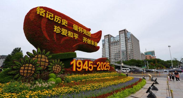 371213 03 - Teil des weltweiten Kampfs gegen den Faschismus - China - China