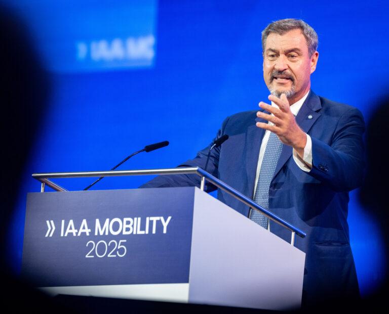 380202 IAA - Söder träumt von früher - Automobilindustrie - Automobilindustrie