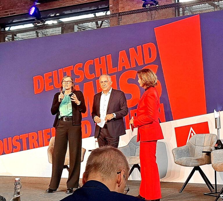 400202 Industrie - Verkauft, zerlegt, zerschlagen - Arbeitsplatzabbau - Arbeitsplatzabbau