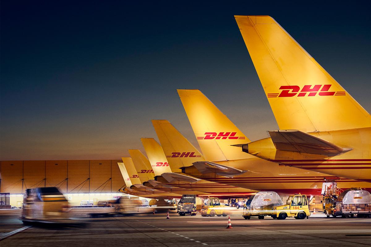 410301 DHL - Drehkreuz für Kriegsgerät - UZ vom 10. Oktober 2025 - UZ vom 10. Oktober 2025