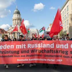 Ihre Scheißkriege beenden!