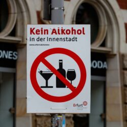 Zwischen Trinkern und Punktnüchternheit Zwischen Trinkern und Punktnüchternheit