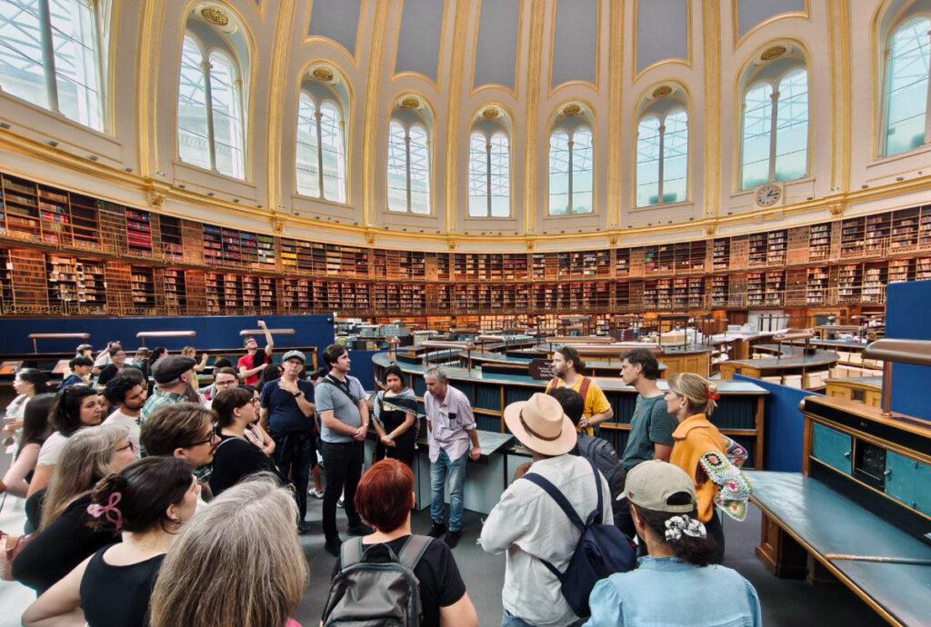 Auf ein Pint mit Marx - Friedrich Engels, Karl Marx, London, UZ-Redaktion - Hintergrund 4406 photo 2025 10 20 17 07 20 - Auf ein Pint mit Marx - Friedrich Engels, Karl Marx, London, UZ-Redaktion - Hintergrund