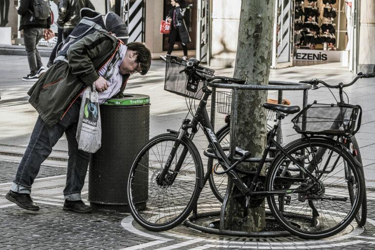 490202 Substanzlose Sozialdemagogie - Substanzlose Sozialdemagogie - Sozialausgaben - Sozialausgaben