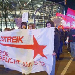 Streut Sand ins Getriebe der Bundeswehr!