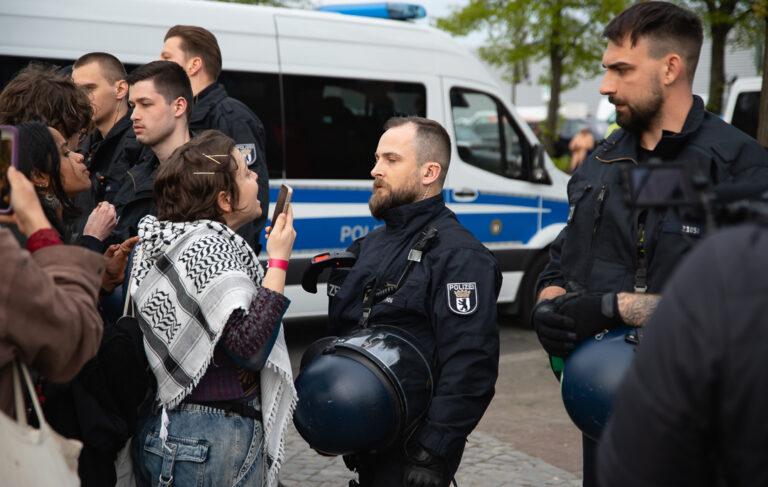 500401 Palaestina Recht - Meinungsfreiheit vs. Staatsräson - Politik - Politik