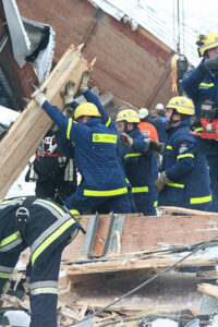 521702 - Organisierte Verantwortungslosigkeit - §dpa, Bad Reichenhall, Bauindustrie, Baupolitik, Katastrophen, Sicherheitsmängel, Verantwortungslosigkeit - Kommunalpolitik