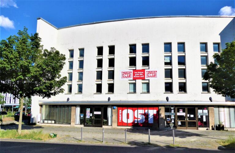 521802 Theater Ost Frontsicht - Wir erzählen den Osten - Kultur - Kultur