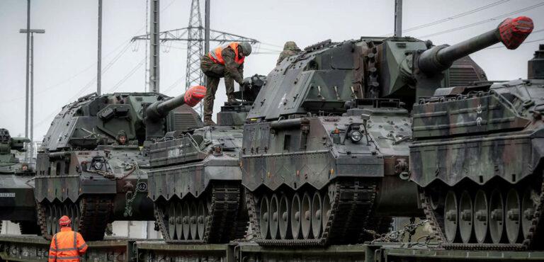 020401 Gesetze 2026 - Von Aufrüstung bis Zensur - Stefanie Hubig - Stefanie Hubig