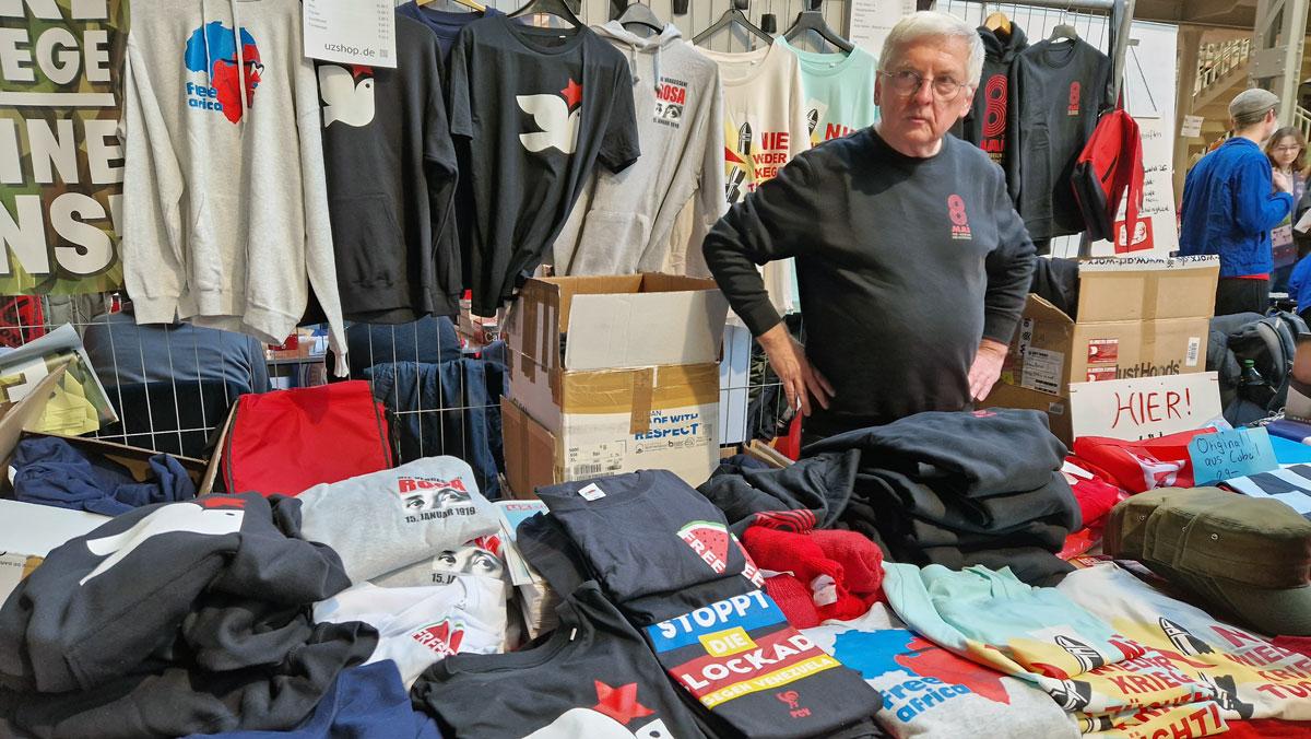 20260110 132250 - Viva Venezuela, Kuba und Palästina! - 31. Internationale Rosa-Luxemburg-Konferenz, Andrea Hornung, Berlin, DKP, junge Welt, Kutlu Yurtseven, Luxemburg-Liebknecht-Demonstration 2026, Mark Ellmann, Martín Saatdjian, Microphone Mafia, Patrik Köbele, SDAJ, UZ-Abo-Kampagne, Yoram Bejarano - Blog, Aktion