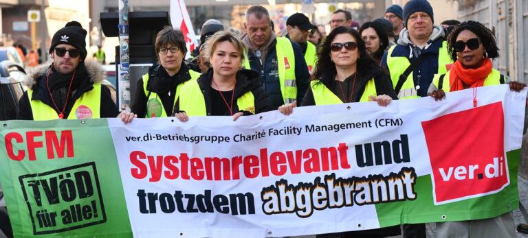 070201 Vivantes - Verhandlungsbereitschaft geht gegen Null - Berlin, Gesundheitswesen, Sana-Kliniken, Tarifverhandlungen, TvöD, Vivantes, Warnstreiks - Wirtschaft & Soziales