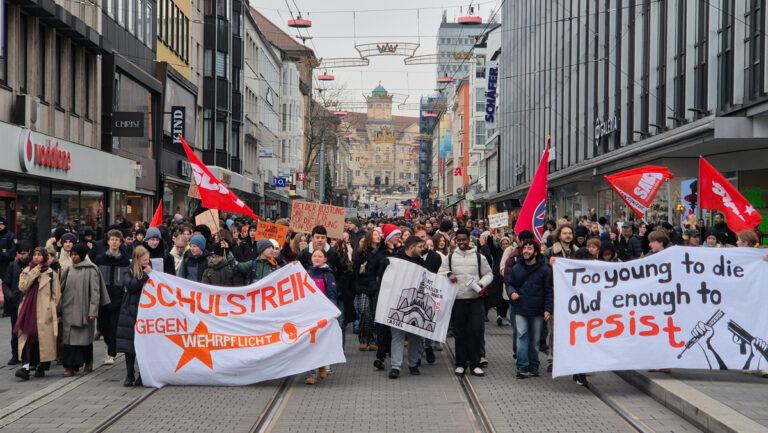 20251205 123602 - „Ihr wart die Vorbilder“ - Bündnis Nein zur Wehrpflicht München - Bündnis Nein zur Wehrpflicht München
