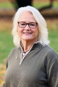 Den Frieden greifbar machen - DKP Gießen, Friedenskampf, Gießen, Gießen – sozial und friedenstüchtig, Kommunalwahl, Martina Lennartz - Kommunalpolitik 251102 74 klein fuer Druck - Den Frieden greifbar machen - DKP Gießen, Friedenskampf, Gießen, Gießen – sozial und friedenstüchtig, Kommunalwahl, Martina Lennartz - Kommunalpolitik