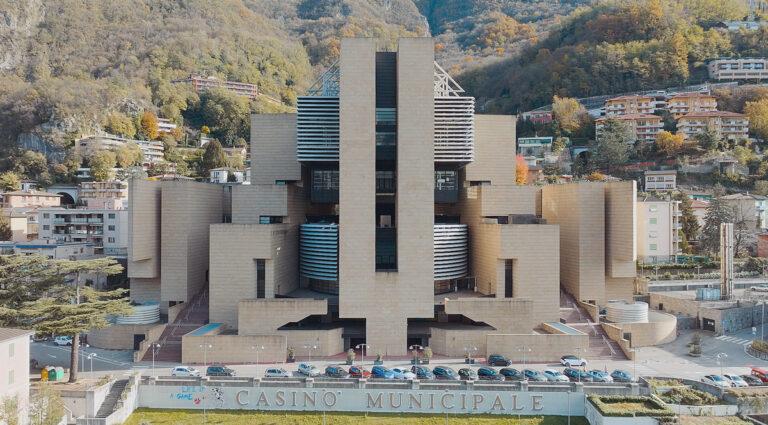 89fca09a d971 4fff 9f89 dd2bb685500f - Die Welt als Casino - Campione - Campione