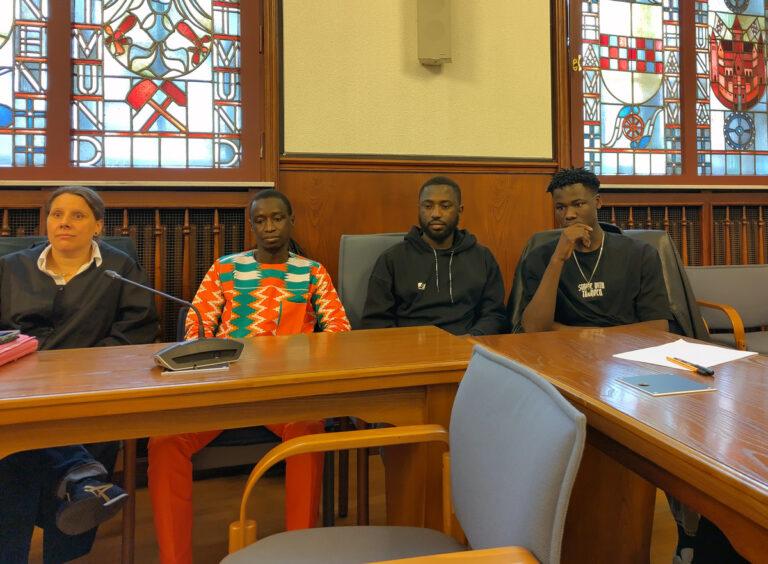 IMG 20240417 093042 - Ausländerbehörde will Dramé-Brüder loswerden - Claire Deery - Claire Deery