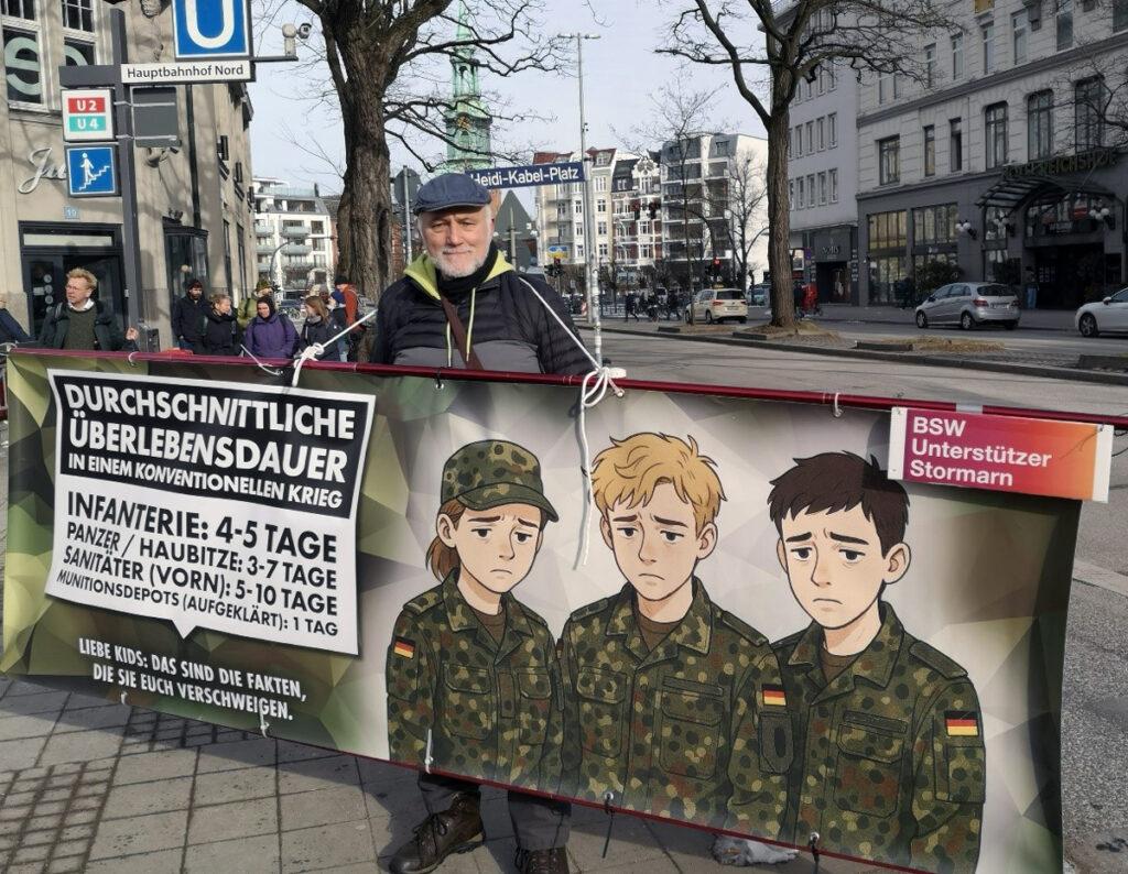 Schulstreik 3 - Protestprobe - Hamburg, Initiative Schulstreik gegen Wehrpflicht, Schulstreik, SDAJ Hamburg - Blog, Aktion