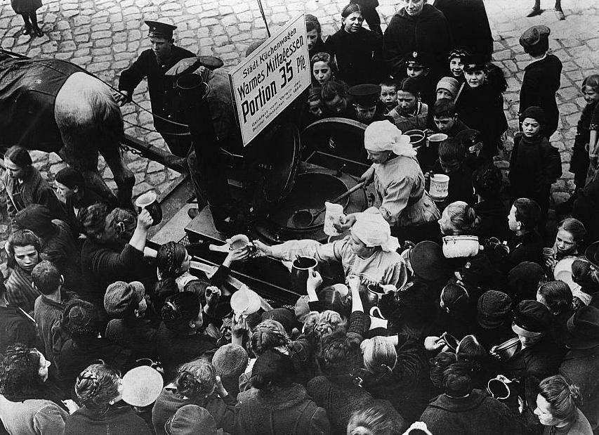 Frauen im Krieg – Frauen gegen Krieg - Deutschland, Erster Weltkrieg, Frauenbewegung - Theorie & Geschichte 1010 Berlin goulash for 8 cents LOC 22415720140 - Frauen im Krieg – Frauen gegen Krieg - Deutschland, Erster Weltkrieg, Frauenbewegung - Theorie & Geschichte